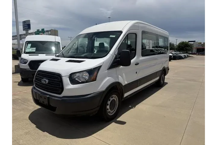 $32707 : Ford Transit 2019 350 XL 3dr image 1