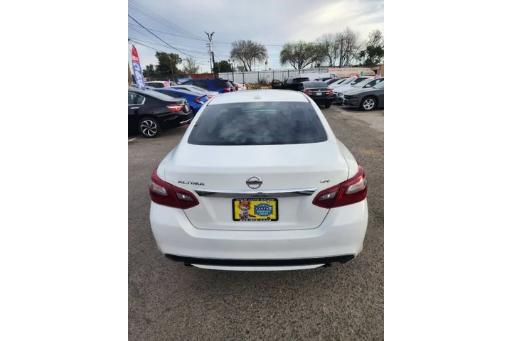 $12599 : 2018 Altima 2.5 SV image 10
