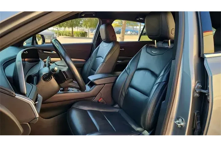$31108 : Cadillac XT4 2024 Premium Lu image 10