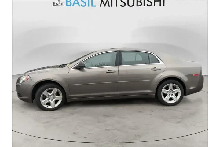 $7999 : Chevrolet Malibu 2011 LS 4dr image 2