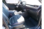 $26996 : Ford Escape 2023 AWD ST-Line thumbnail