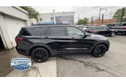 $37988 : Ford Explorer 2023 AWD ST-Li thumbnail