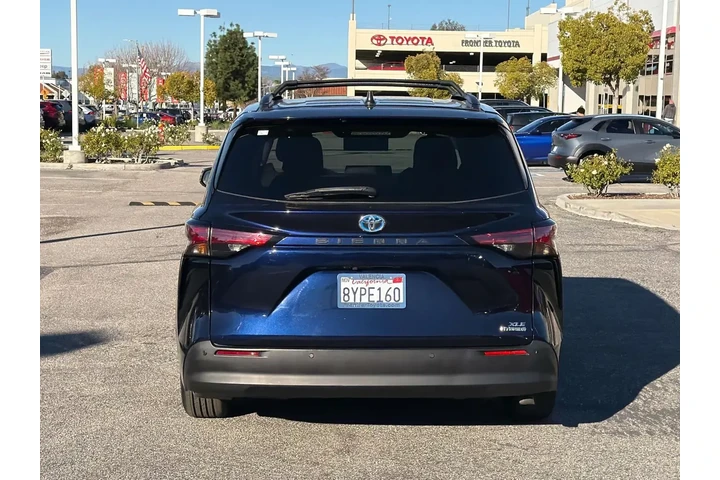 $39580 : Toyota Sienna 2022 XLE 8-Pas image 4