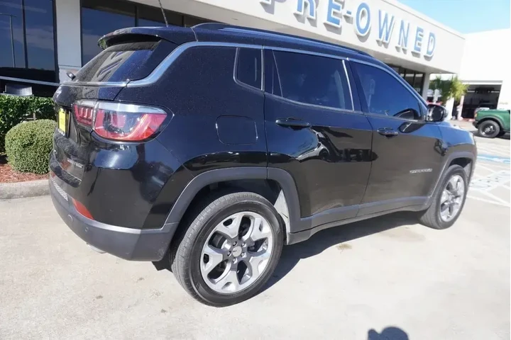 $21888 : Jeep Compass 2019 4x4 Limite image 6