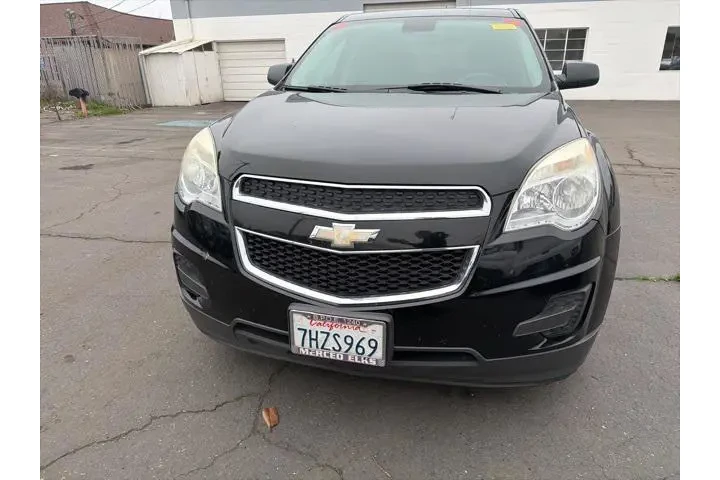 $9876 : Chevrolet Equinox 2015 LS 4d image 3