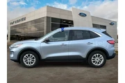$21000 : Ford Escape 2022 AWD SE 4dr thumbnail