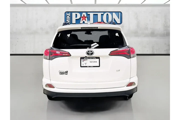 $14967 : Toyota RAV4 2018 LE 4dr SUV image 6