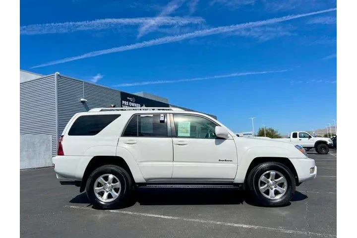 $9997 : Toyota 4Runner 2004 SR5 4dr image 4