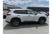 $20444 : Nissan Rogue 2025 AWD S 4dr thumbnail