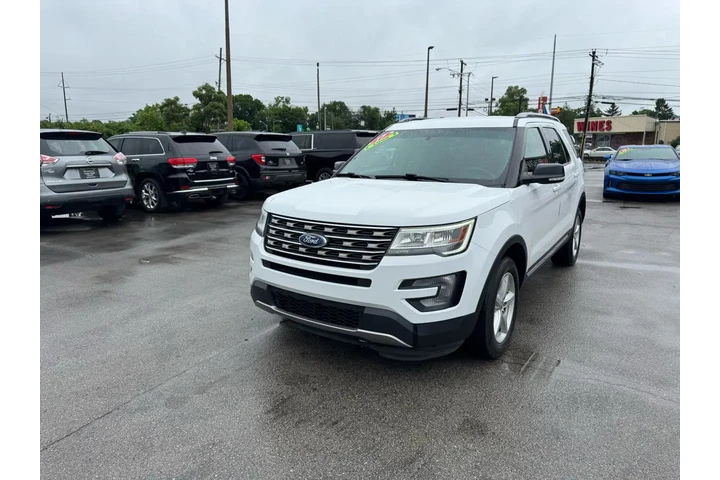$11980 : 2017 Explorer XLT image 6