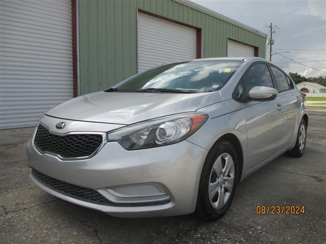 $7995 : 2015 Forte image 1