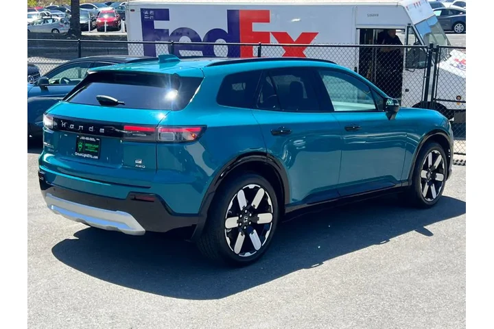 $31800 : 2024 Prologue Elite AWD image 5