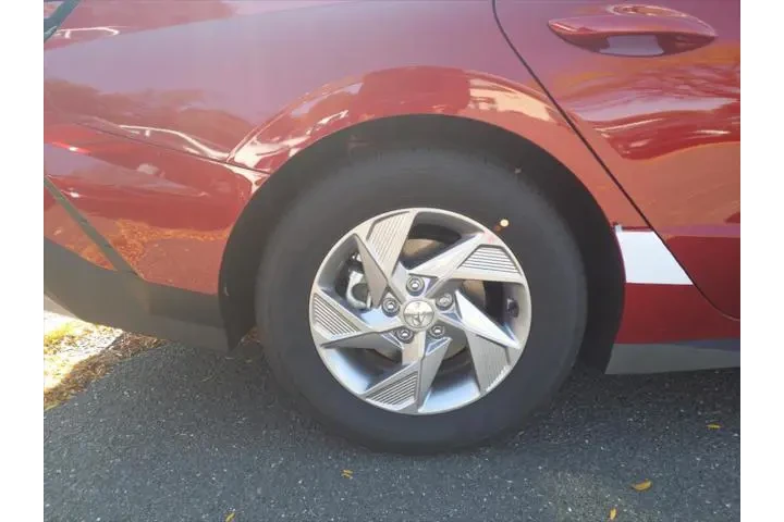 $28830 : Hyundai SONATA 2025 SE 4dr S image 7