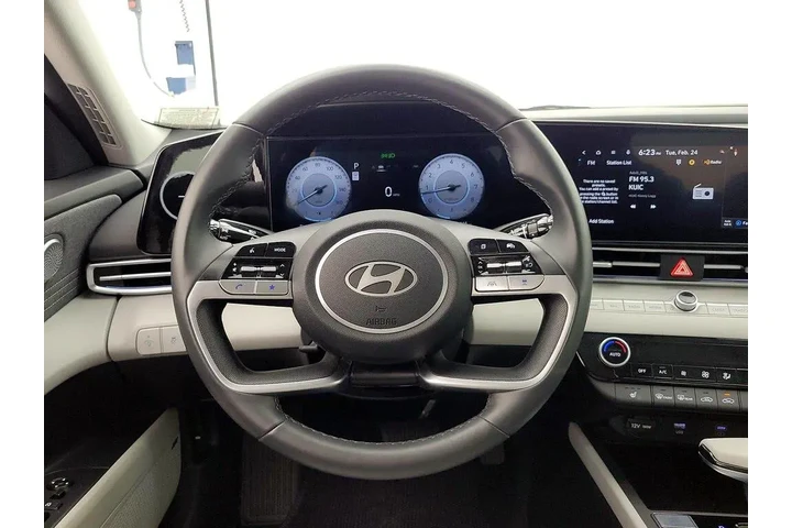 $24998 : Hyundai ELANTRA 2025 Limited image 10