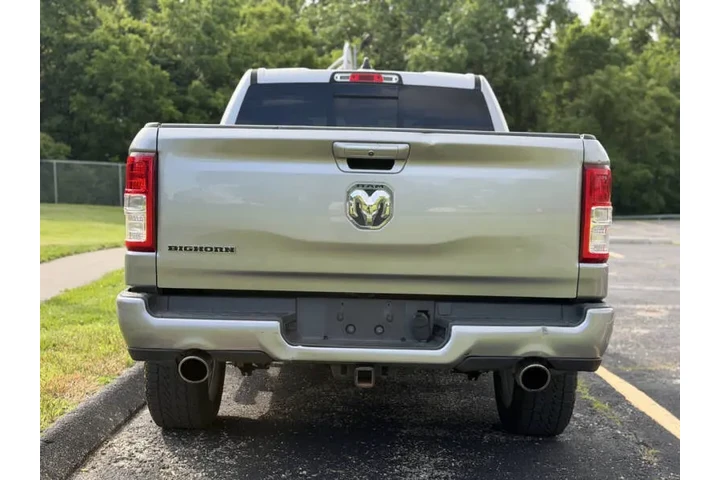 $14999 : 2019 RAM 1500 Big Horn image 8