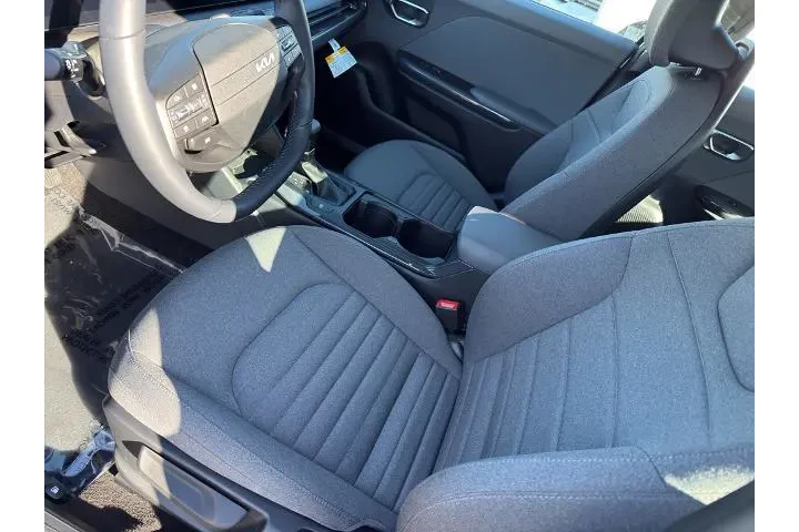 $23995 : Kia K4 2025 EX 4dr Sedan image 10