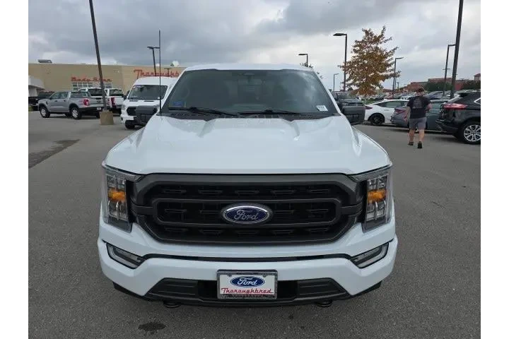 $38500 : Ford F-150 2023 4x4 XLT 4dr image 8