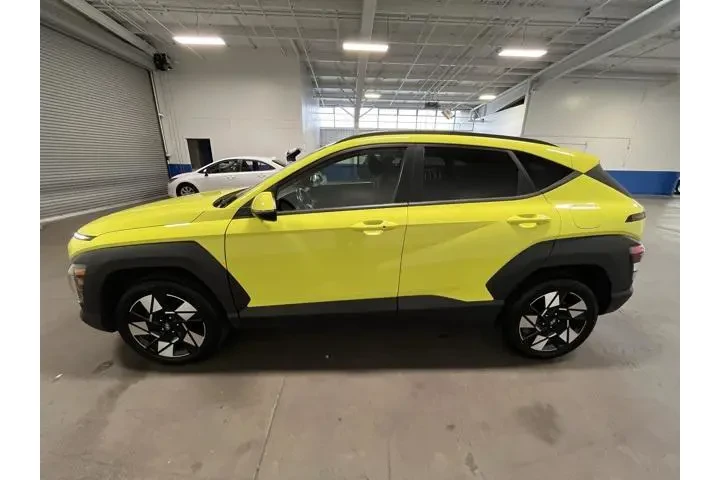 $19807 : Hyundai KONA 2024 AWD SEL 4d image 6