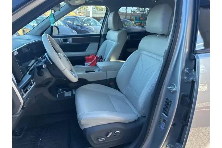 $25652 : Hyundai SANTA FE 2024 SEL 4d image 6