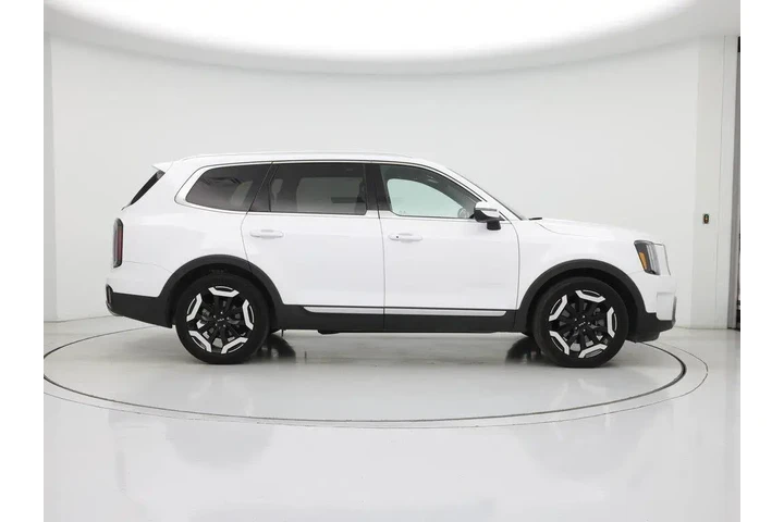 $37998 : Kia Telluride 2023 AWD EX 4d image 7