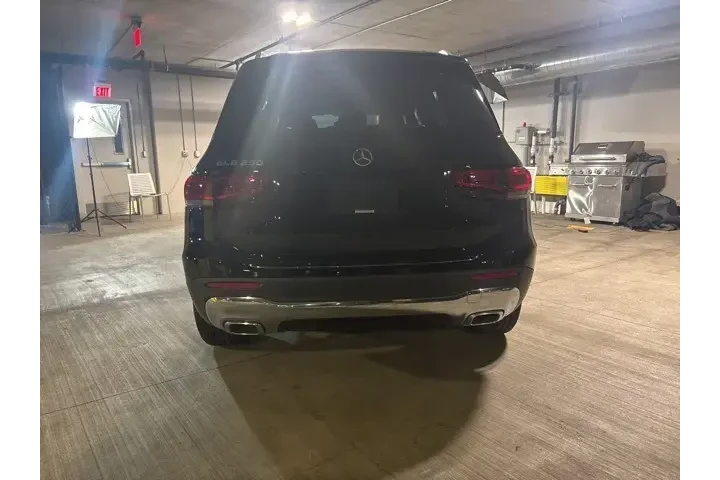 $28777 : Mercedes-Benz GLB 2022 GLB 2 image 6