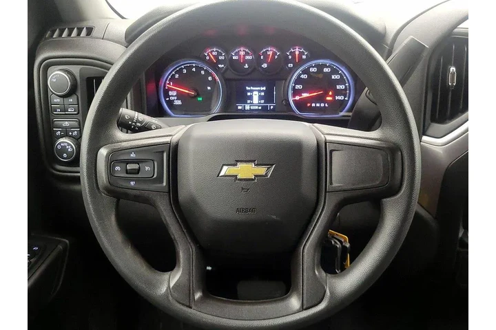 $31998 : Chevrolet Silverado 1500 202 image 10