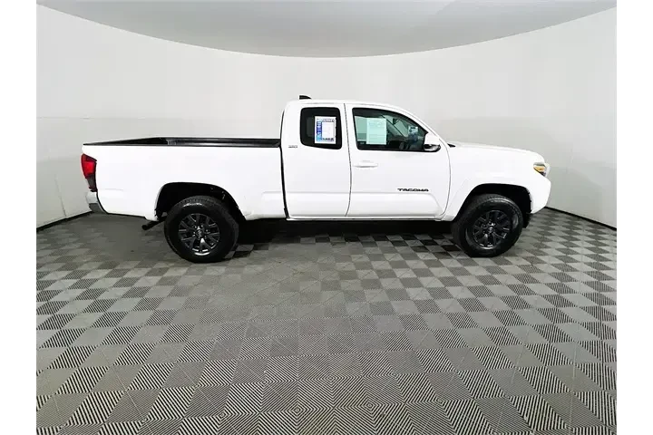 $31500 : Toyota Tacoma 2023 4x4 TRD O image 8