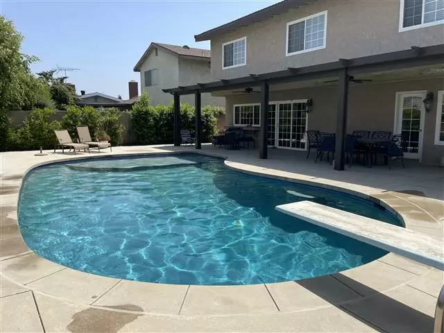 Yaqua Pool Service image 3