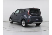 $17998 : Kia Soul 2024 LX 4dr Crossov thumbnail