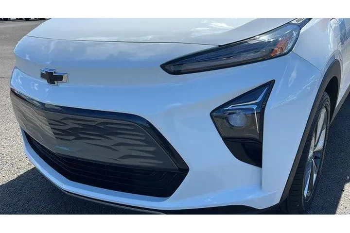 $19984 : Chevrolet Bolt EUV 2023 LT 4 image 9