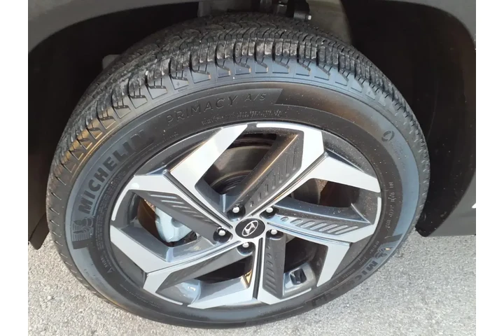 $29884 : Hyundai TUCSON 2023 AWD SEL image 7