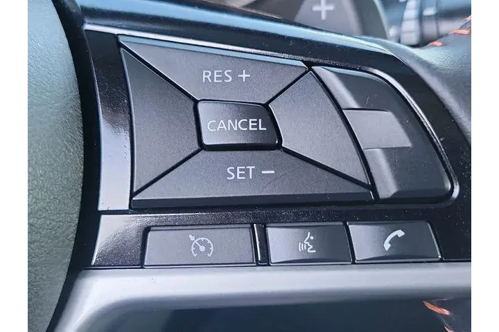 $21743 : Nissan Altima 2024 2.5 SR 4d image 9