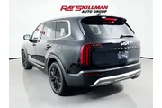 $28975 : Kia Telluride 2022 SX 4dr SU thumbnail