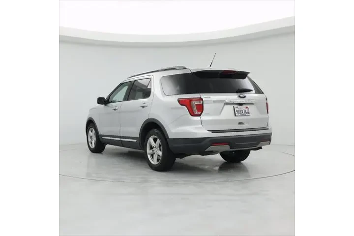 $22998 : Ford Explorer 2019 XLT 4dr S image 2