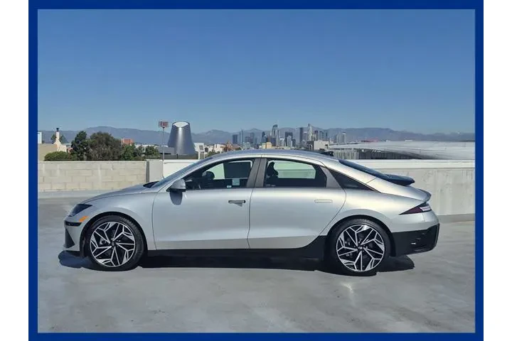 $22459 : Hyundai IONIQ 6 2023 SEL 4dr image 6