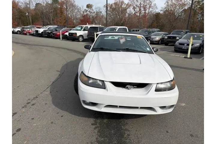 $19993 : Ford Mustang SVT Cobra 2001 image 2