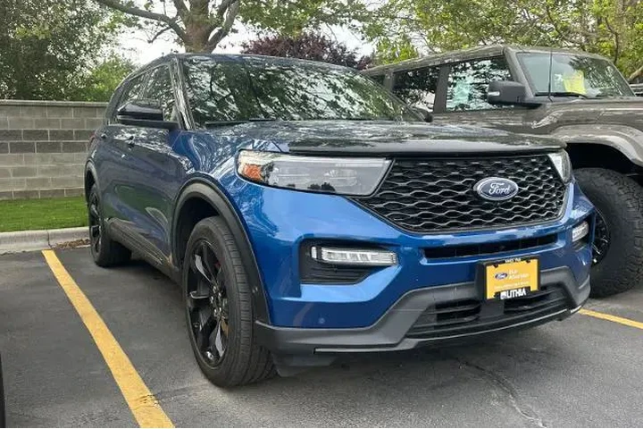 $32995 : Ford Explorer 2021 AWD ST 4d image 10