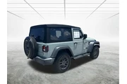 $32335 : Jeep Wrangler 2024 4x4 Sport thumbnail