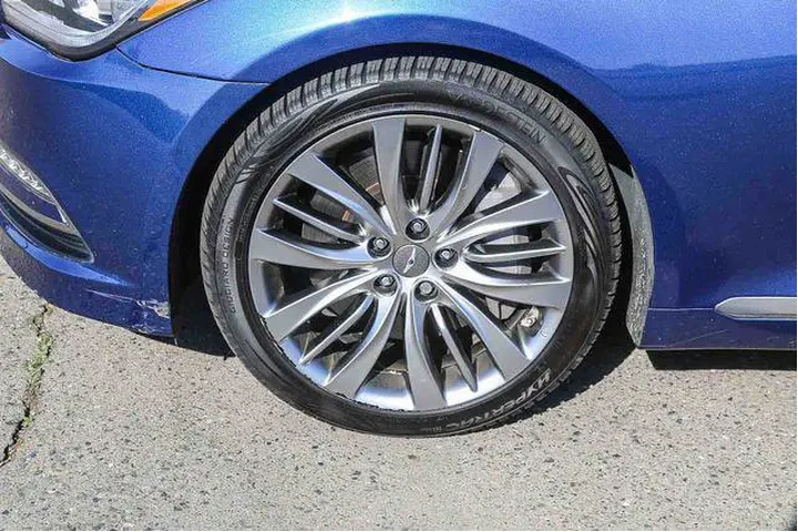 $14991 : Genesis G80 2017 5.0 Ultimat image 10
