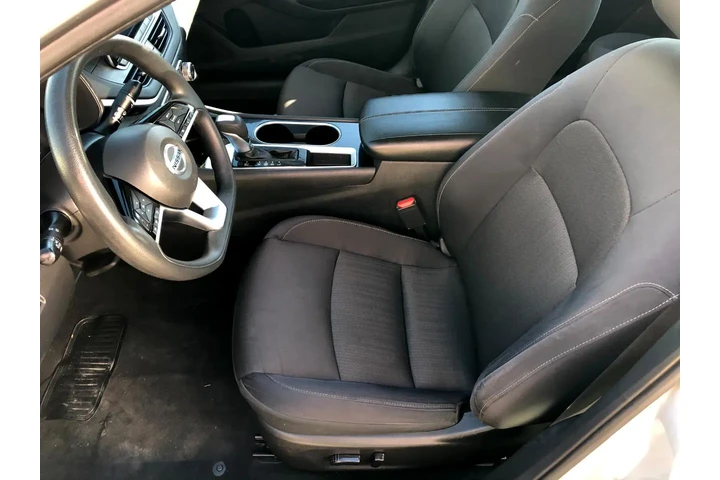 $17990 : 2021 Altima 2.5 SV image 10