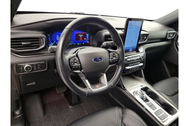 $33998 : Ford Explorer 2022 ST 4dr SU image 9