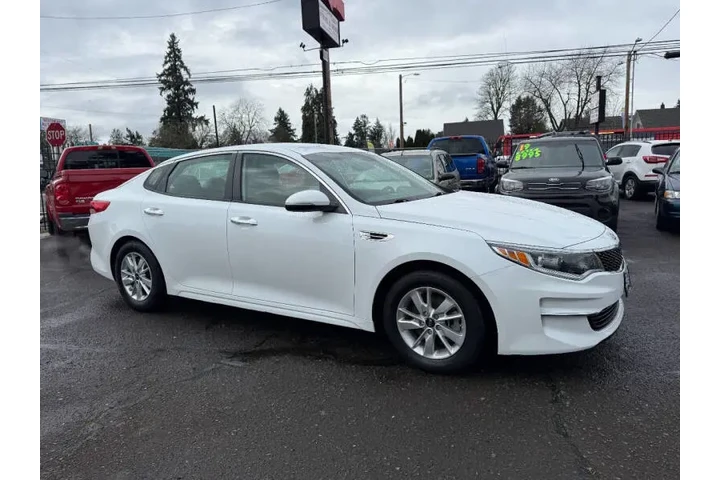 $11900 : 2016 Optima LX image 3