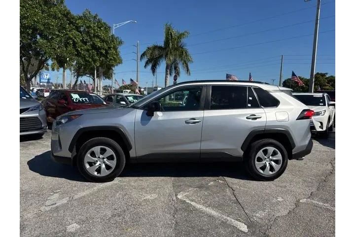 $19888 : Toyota RAV4 2021 LE 4dr SUV image 6