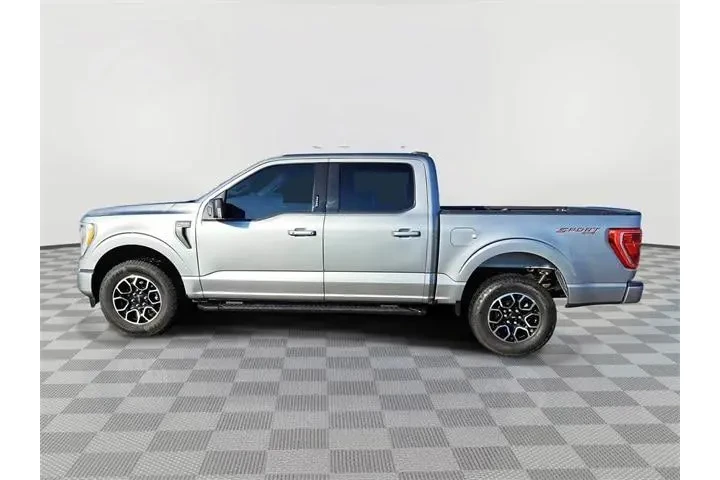 $39563 : Ford F-150 2023 4x4 XLT 4dr image 2