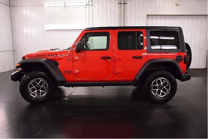 $40000 : Jeep Wrangler 2024 4x4 Rubic image 4