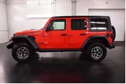 $40000 : Jeep Wrangler 2024 4x4 Rubic thumbnail