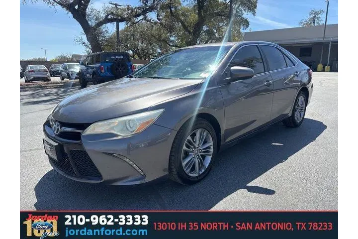 $9797 : Toyota Camry 2016 SE 4dr Sed image 3