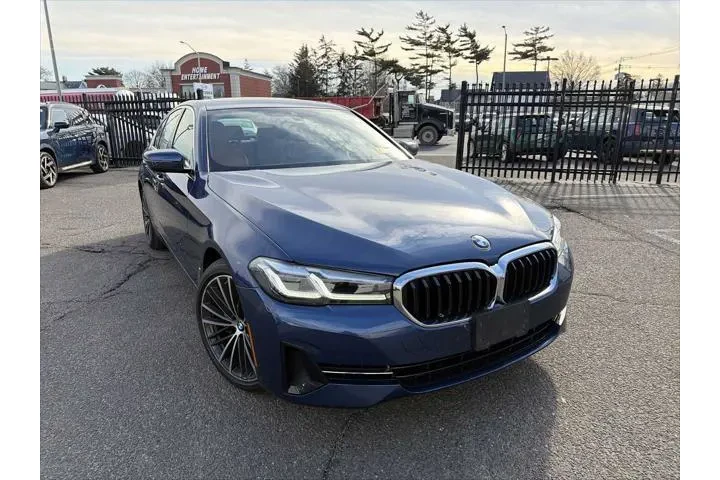 $39943 : BMW 5 Series 2023 AWD 530i x image 2