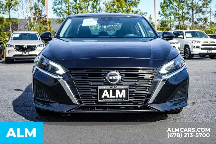 $17920 : Nissan Altima 2023 2.5 SV 4d image 10