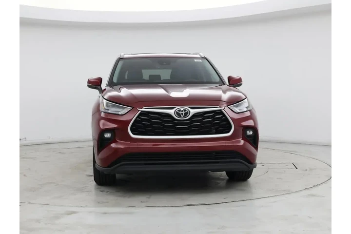 $35998 : Toyota Highlander 2023 XLE 4 image 5